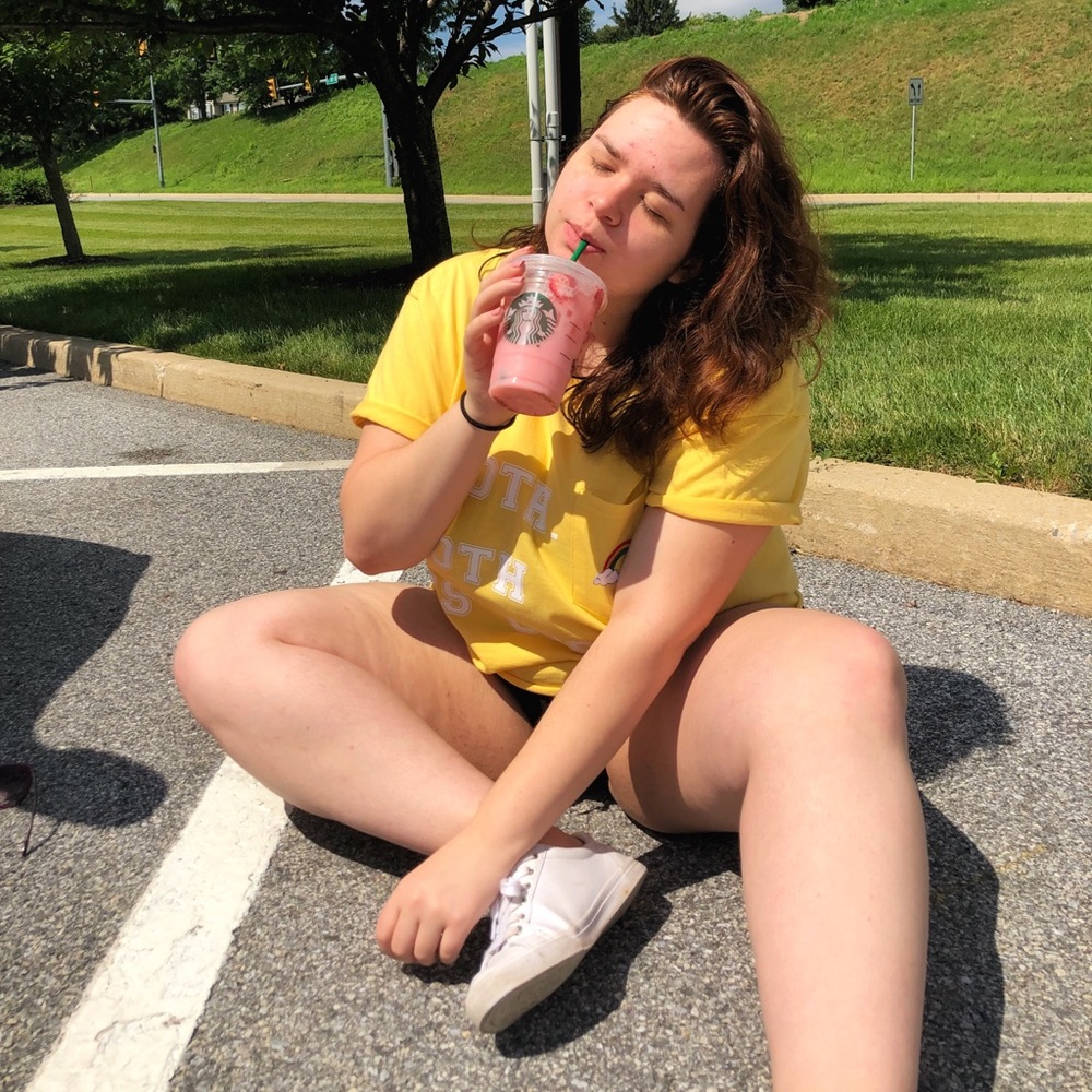 Meet your Posher, Emily